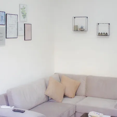 Apartment Rruga Qemal Stafa Tirana